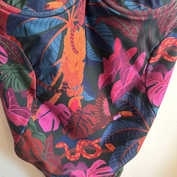 NWOT Farm Rio Sweetheart One-Piece Swimsuit XS - Picture 6 of 9